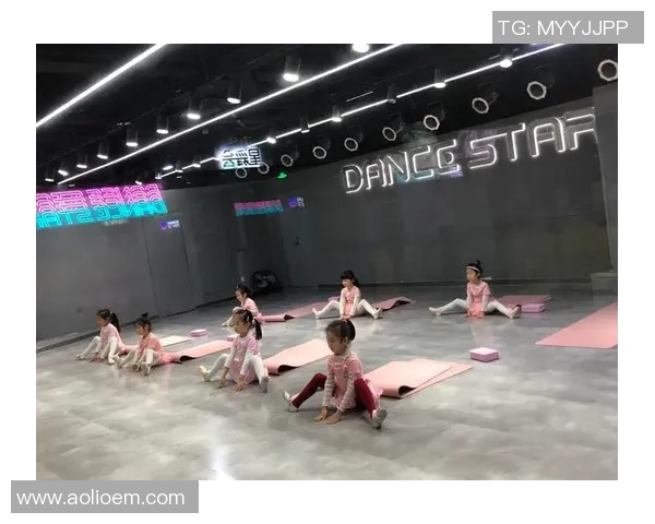 街舞装备选购指南：如何选择适合的攀岩绳提升舞蹈表现